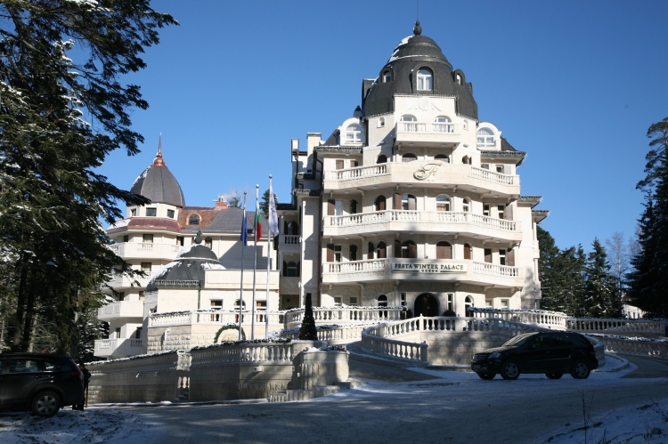 FESTA WINTER PALACE 5*